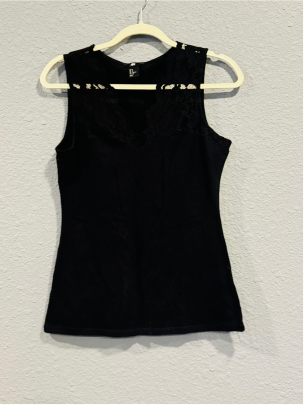 H&M Black Tank Top Size S